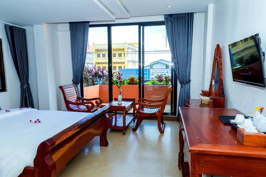 Ly Heng Chhay Hotel Paôy Pêt Exterior foto